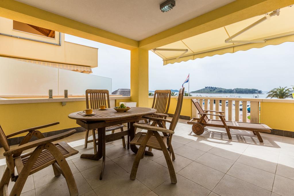 Villa Ljubica Pakoštane Exterior foto